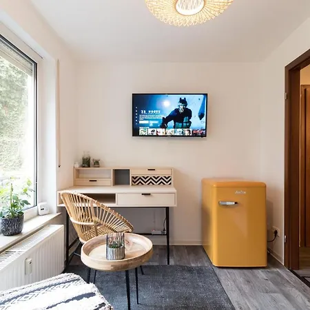 Perfektes Homeoffice Mit Wlan Gratis & Kuche Nahe Klinikum מאנהיים